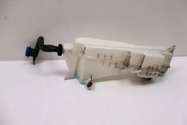Volvo V60 II ruitenwisservat OEM 30747576, 30747577 image 2