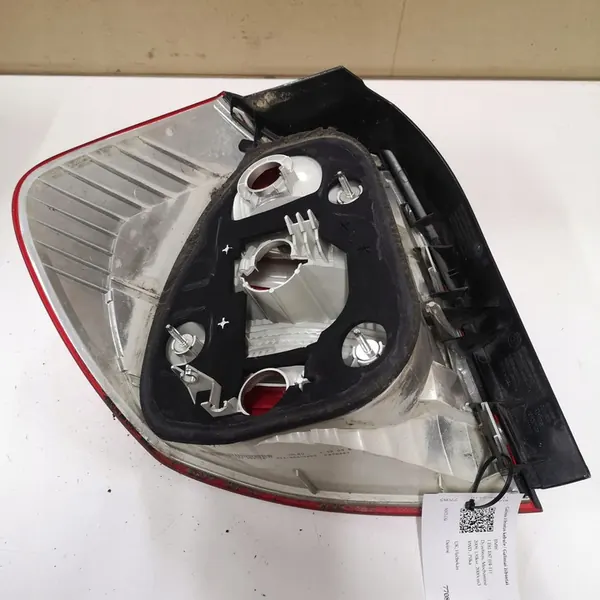 BMW 1 OE 63210397035 Luz Trasera Derecha image 4