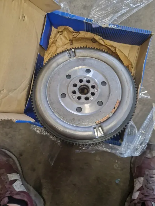 Sachs Kaksimassavauhtipyörä 2294 501 226 image 2