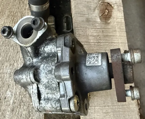 Stuurpomp Audi A4 B8 A5 8T Q5 8R 8K0145154H image 3