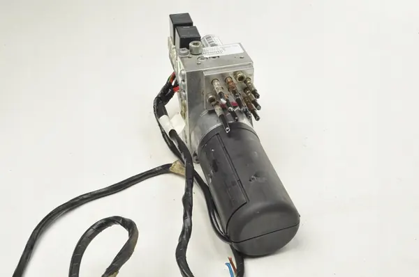 Pompe d'Actionneur de Toit Peugeot 307 CC 04- OEM 10562130106 image 9