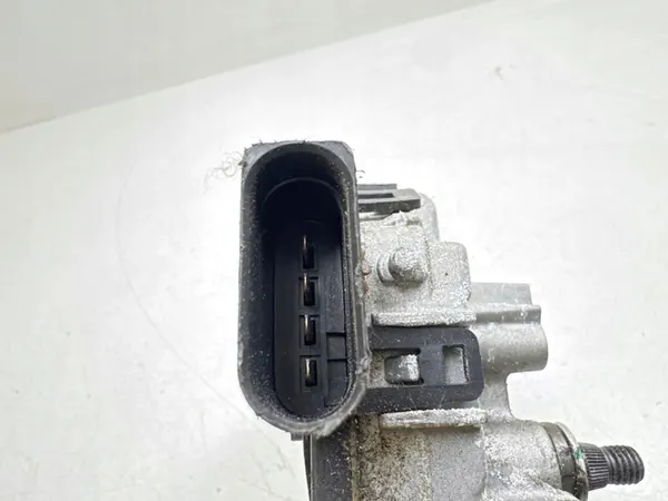 Mazda OE BP4K67340 Scheibenwischermotor image 2