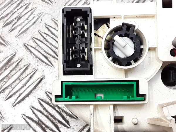 Módulo controle ar condicionado Renault Clio OEM 654980q image 4