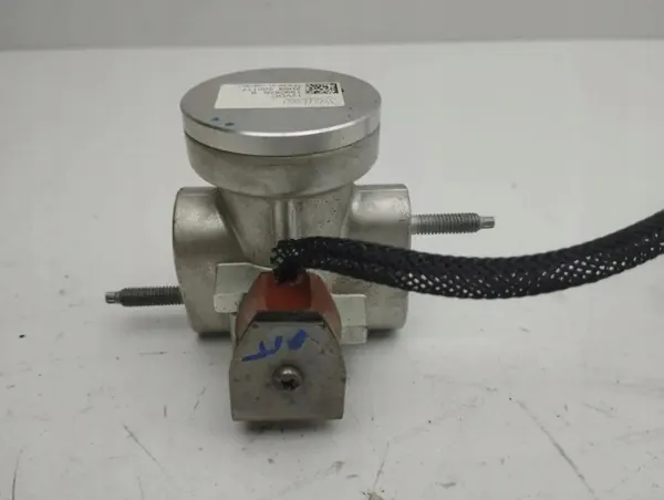 Soupape Climatisation Citroen C4 III E-C4 OEM T99082B image 5