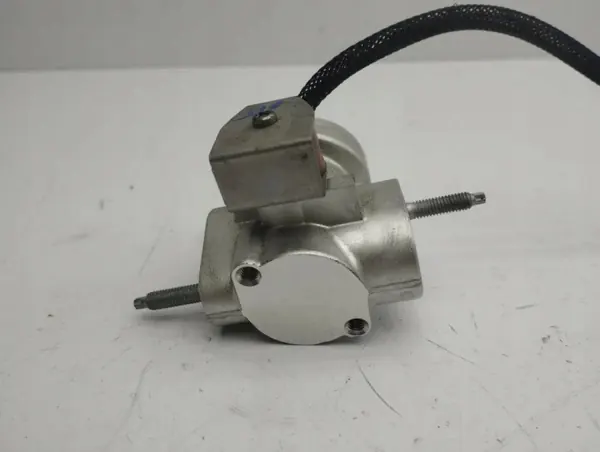 Soupape Climatisation Citroen C4 III E-C4 OEM T99082B image 7