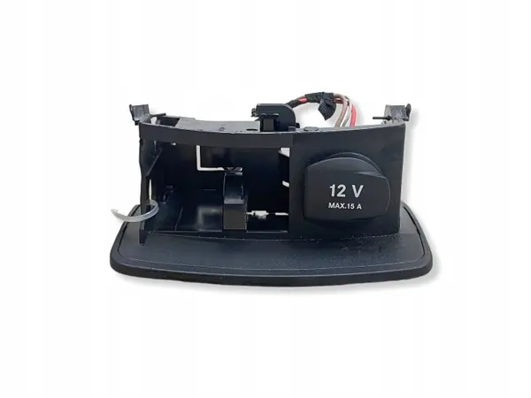 UTO83126 OEM Allume-cigare pour Mercedes E W213 image 7