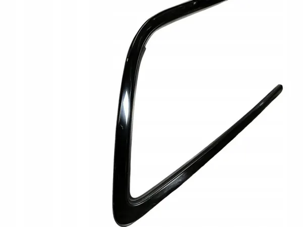 Chrysler Pacifica 2021 Moulure Vitre Arrière Gauche 68227297A image 4