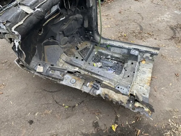 OEM 279462 Aleta delantera derecha para VW Touareg III image 4
