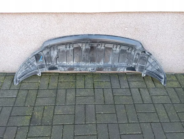 OEM 39077261 Etupuskurisuojus Opel Insignialle image 2