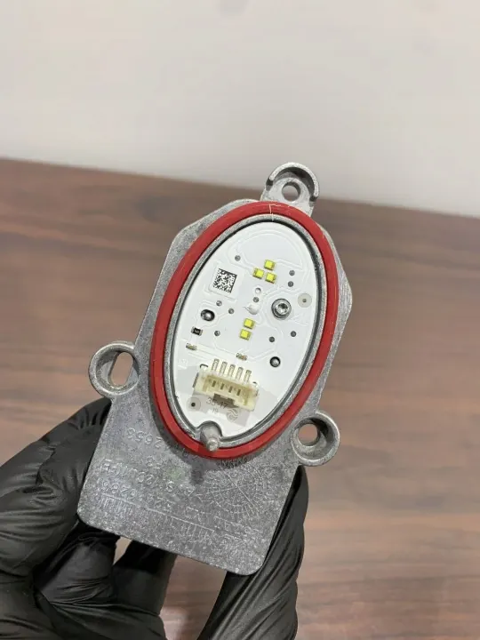 Alfa Romeo LED-Scheinwerfersteuergerät OEM 257ALMDE246286 image 3
