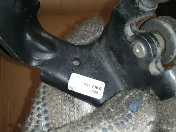 Middenscharnier schuifdeur VW T5 OEM 7H0843335C image 4