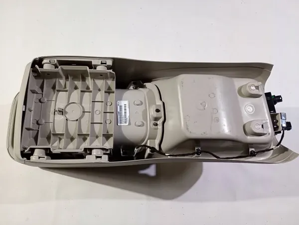 Middenconsole armsteun OEM KKM23075 voor Chrysler Pacifica image 7