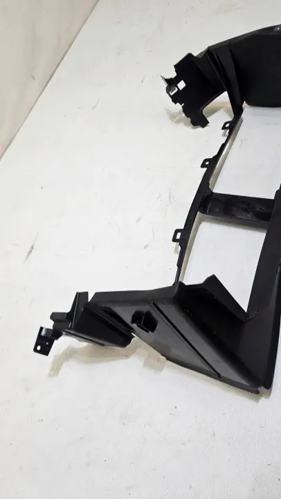 Conducto de admisión de aire BMW M5 G90 OEM 8084923 image 5