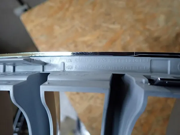 Right Grille Kidney for BMW X3 F25 2010-2014 OEM 51117237422 image 3