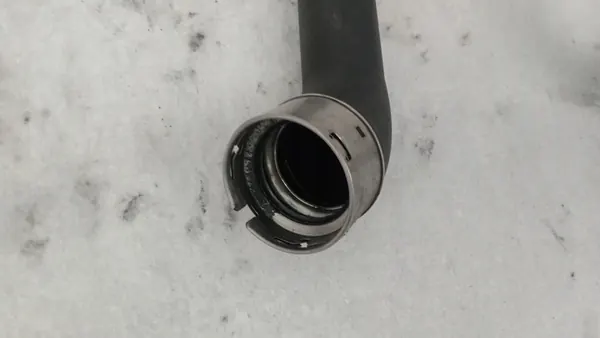 Intercooler Luftschlauch Megane III 1.4 TCE image 3