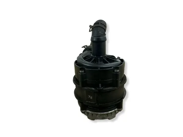 Pompe de circulation d'eau OEM 04L965567A VW Golf VII image 3