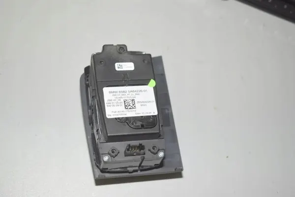 BMW F40 Navigationssystem OEM 5A47C50 Gebraucht image 6