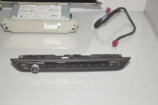 BMW F40 Navigationssystem OEM 5A47C50 Gebraucht image 8