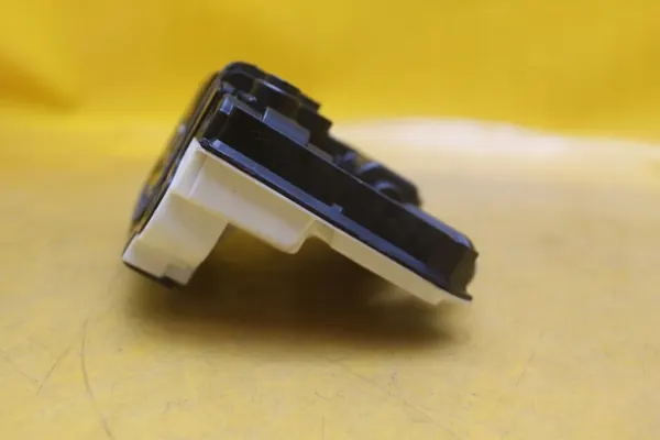 Hintere Rechte Türschloss 6 Pin Skoda Fabia II image 5