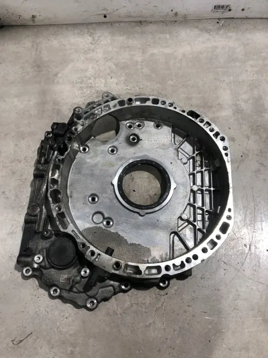 Ventildeckel OEM A6540105807 Mercedes E-klass W213 image 2