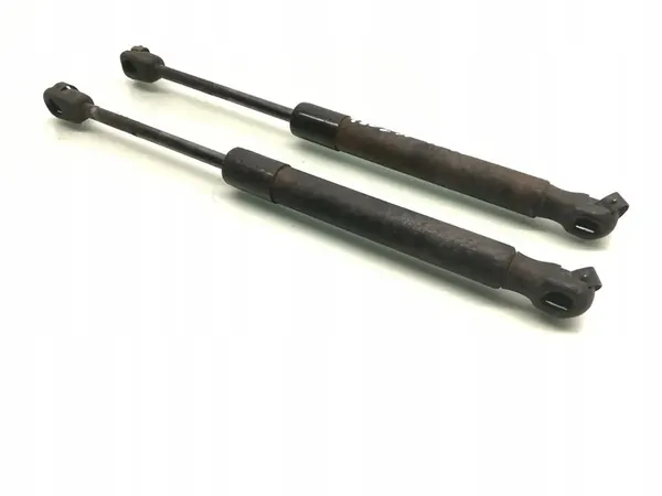 Audi A4 Takaluukun Iskunvaimennin 2003 Sedan 4/5dr OEM 4B5827552G image 2