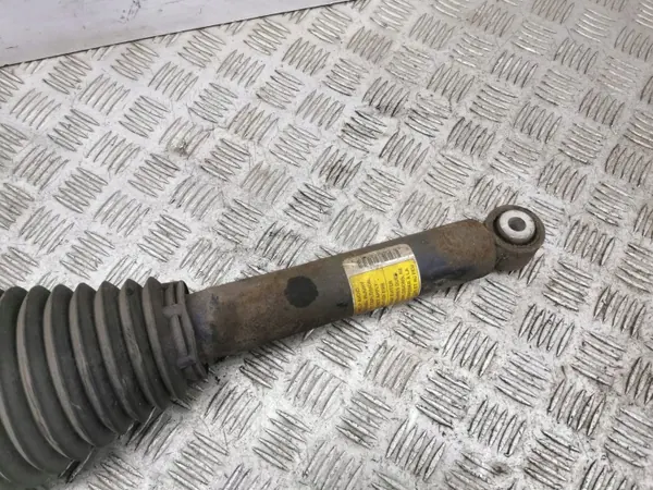 Tesla Model S takaoikea ilmaiskerroin OEM 600635300C image 8
