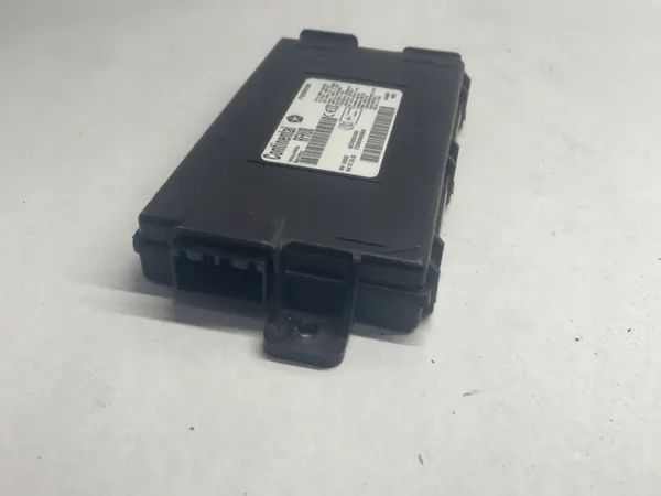 Dodge Challenger Keyless-module OEM 68356570AB image 5
