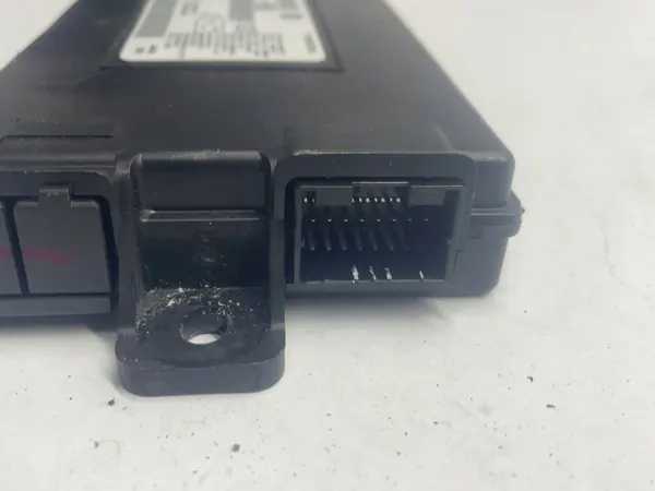 Dodge Challenger Keyless-module OEM 68356570AB image 6