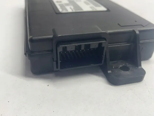Dodge Challenger Keyless-module OEM 68356570AB image 7
