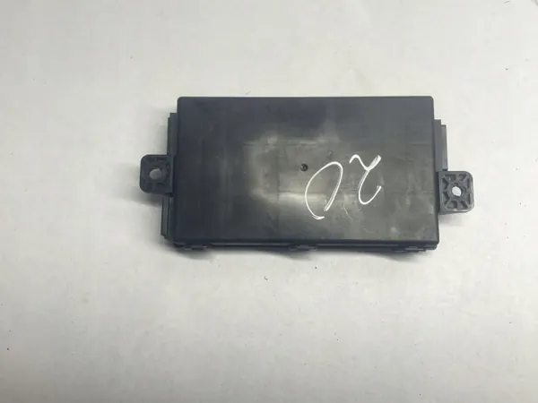 Dodge Challenger Keyless-module OEM 68356570AB image 8