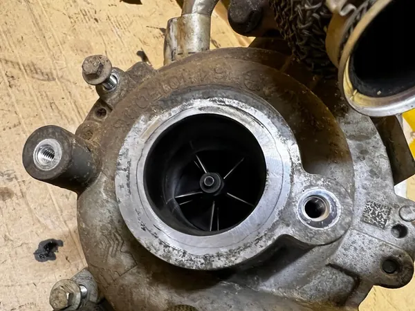 Turbo compresor Renault Dacia Mercedes Nissan 1.5 Blue DCI image 6