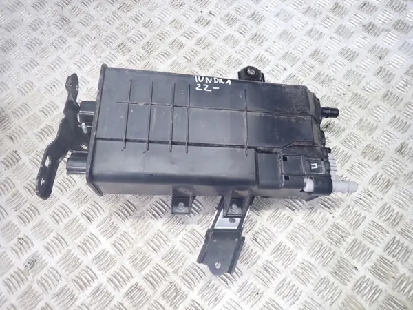 OEM 77740-0C130 Bränsleångorkolfilter Toyota Tundra image 2