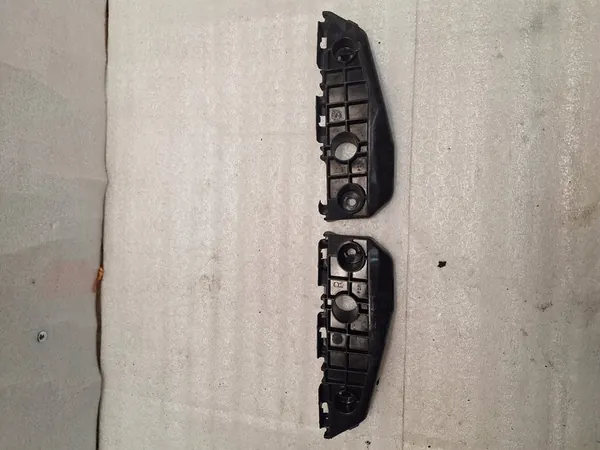 Toyota OE 52536-02030 Guida Paraurti Anteriore Sinistra image 2