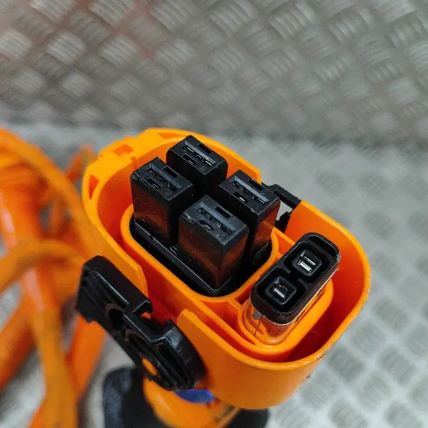 Cable de carga batería Kia EV6 OEM 91668CV000 image 9