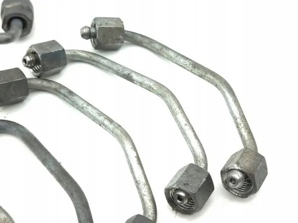 Audi Q7 4L 2008 Tuyau d'injecteur de carburant AMD196900 image 9