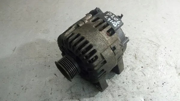 Vaihtovirtageneraattori Peugeot 206 1.4HDI image 2