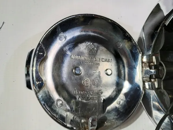 OEM KKM23139 Brandstofklep dop chroom Dodge Challenger image 5