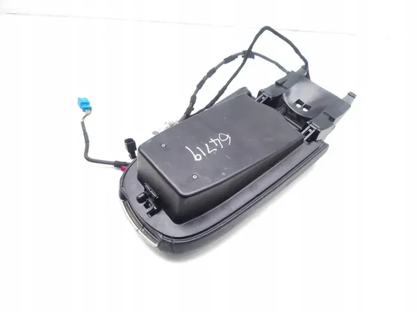 Mercedes-Benz CLS middenconsole armsteun OEM A1644401532 image 5