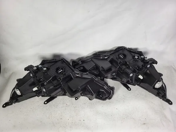 LEXUS NX II Bi-LED Izquierda + Derecha 81185-78280 81145-78280 image 7