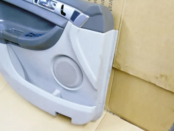 OEM 1GY731D1AA Linker Voorportierbekleding Chrysler Pacifica image 6