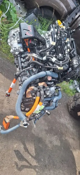 Renault Austral E-Tech 1.2 Complete Engine H5FB601 image 3