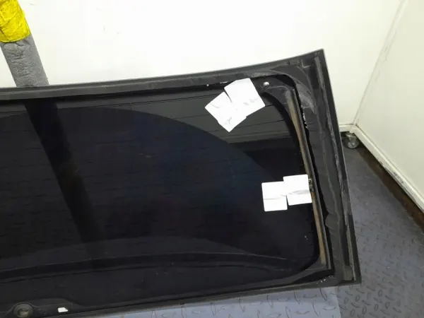Vidro de porta-malas traseiro Audi OE OEM Lochow-320548- image 5
