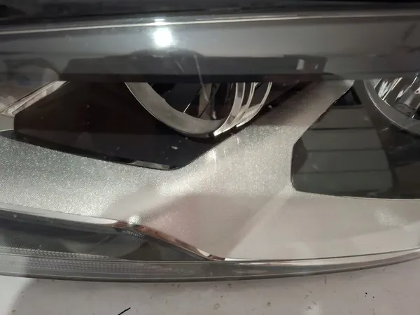 Refletor de Farol Esquerdo VW Touareg 7P 7P1941005 image 4