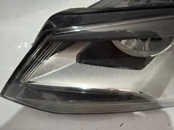 Refletor de Farol Esquerdo VW Touareg 7P 7P1941005 image 5