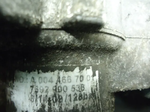 Mercedes W204 2.2CDI Pompe de Direction A0044667001 image 4