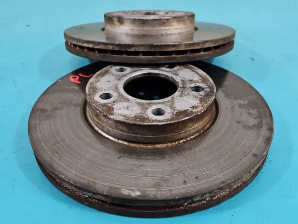 Discos e pastilhas dianteiros OEM IMPRK1423478 Ford Focus image 3