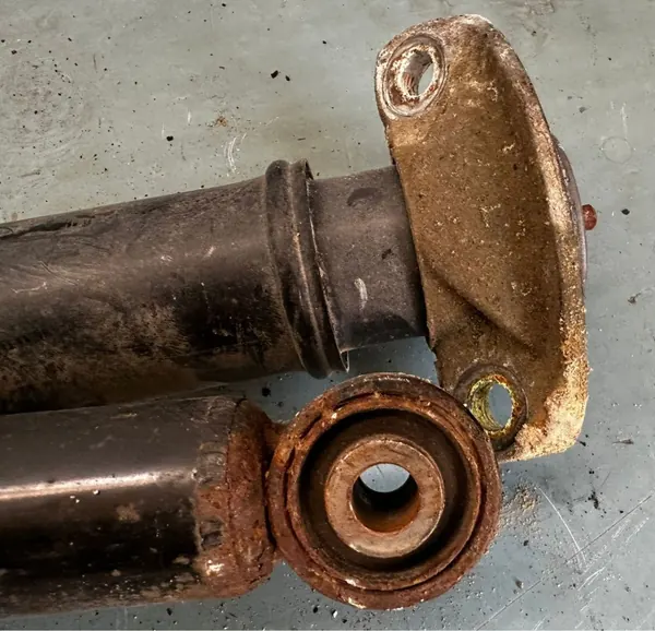 Achter Schokdemper Set OEM 95146945 voor Mokka A image 4