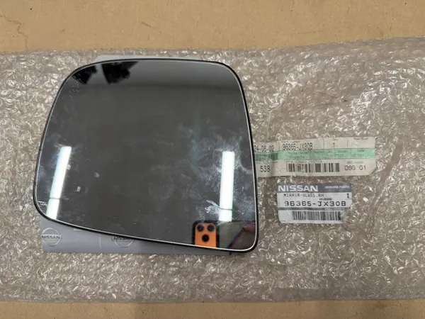 Insert de espelho direito Nissan NV200 OEM 96365JX30B image 2