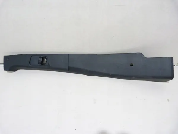 Höger pelaröverdrag OEM A9106901900 för Sprinter W907 image 2