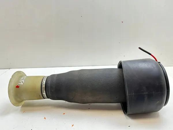 Airbag trasero BMW OEM MAM81965 - Usado image 4